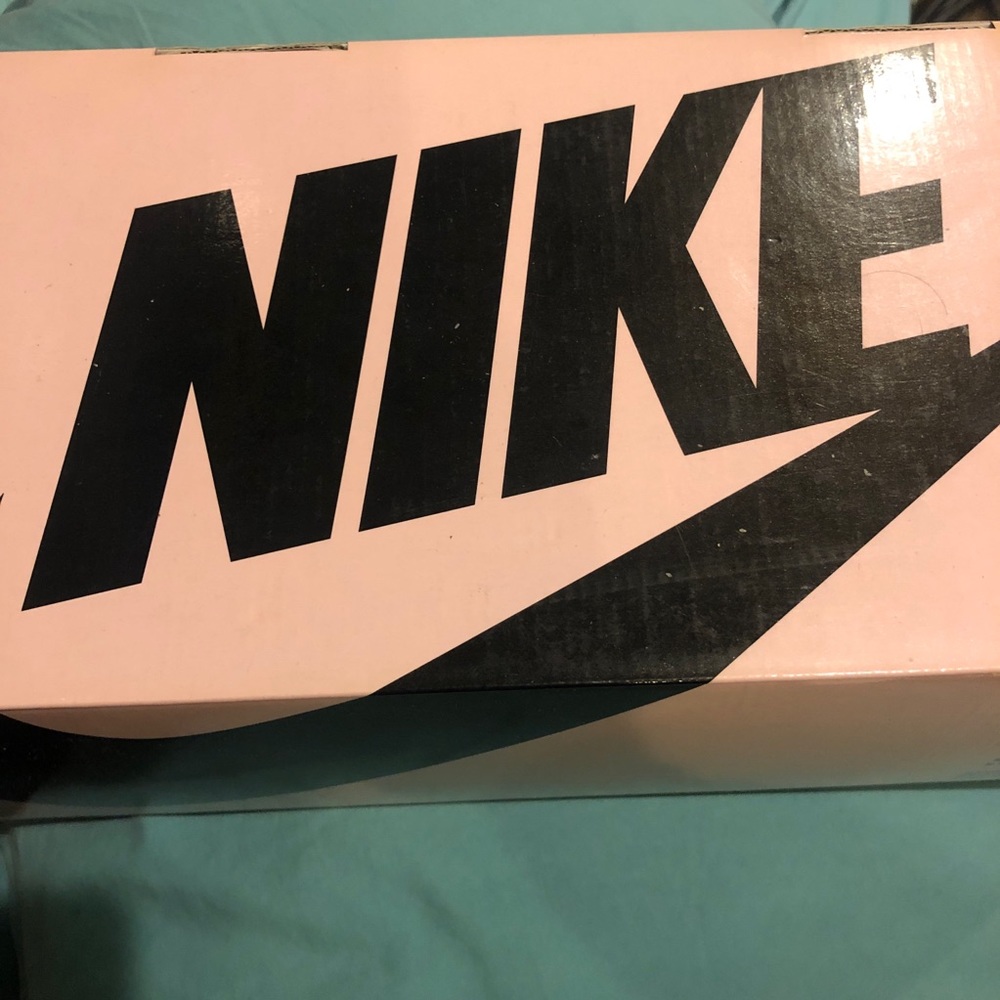 RARE DS Nike FC Zoom Air Doernbecher glow in the dark